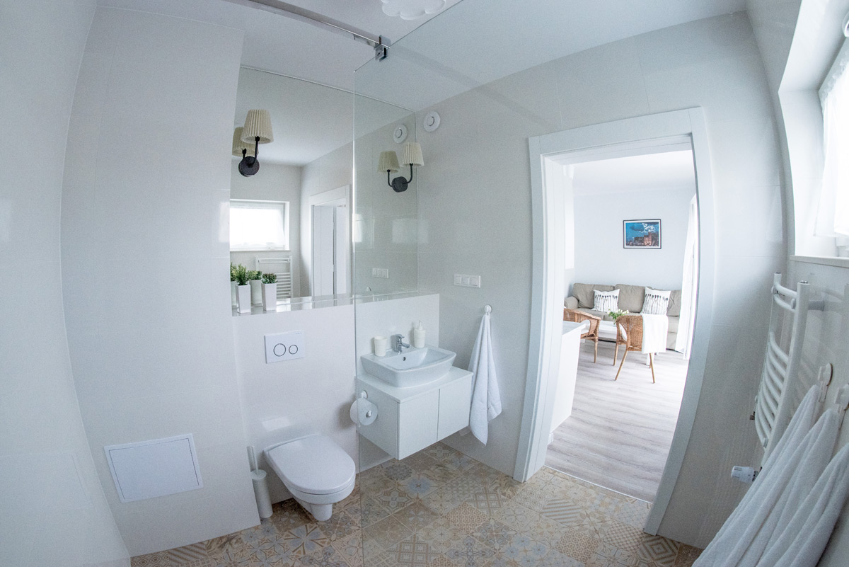 Apartament w Ustce - łazienka